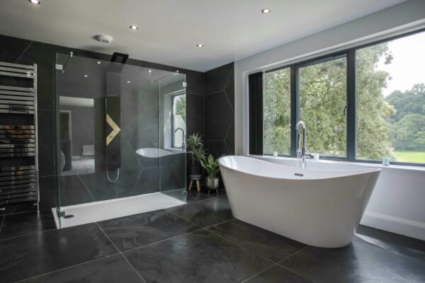 Tayberry ensuite 2